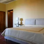Large In A Stone Holiday home *