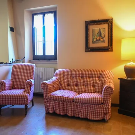 Large In A Stone * Fiorenzuola di Focara