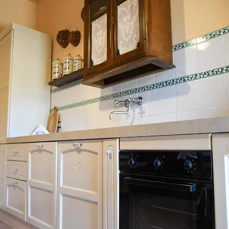 Large In A Stone Pesaro