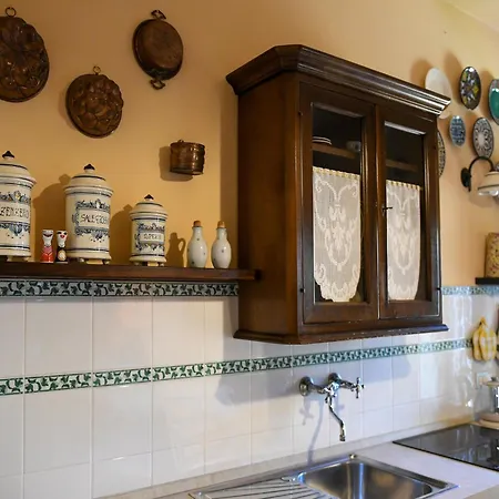 Holiday home Large In A Stone