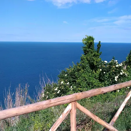 Large In A Stone Holiday home *