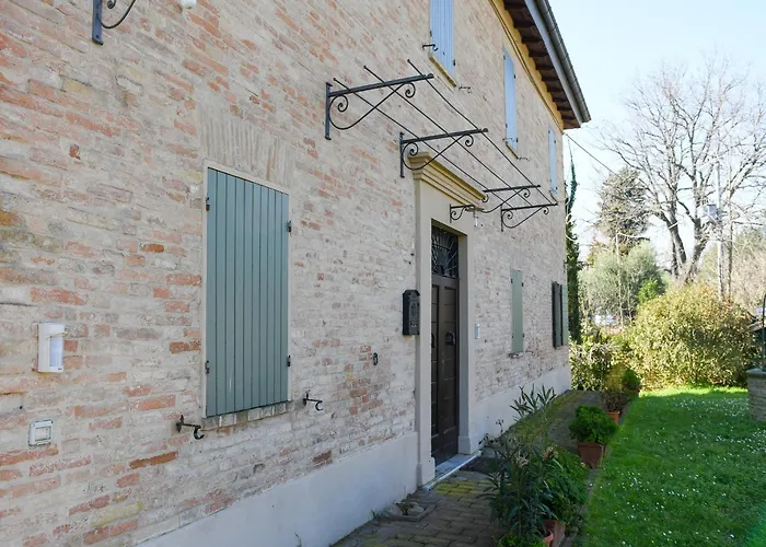 Large In A Stone Pesaro